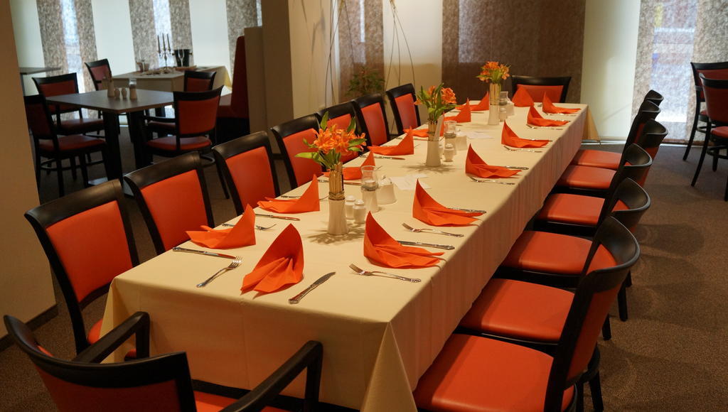 Hotel Goldener Loewe Waldheim Екстериор снимка